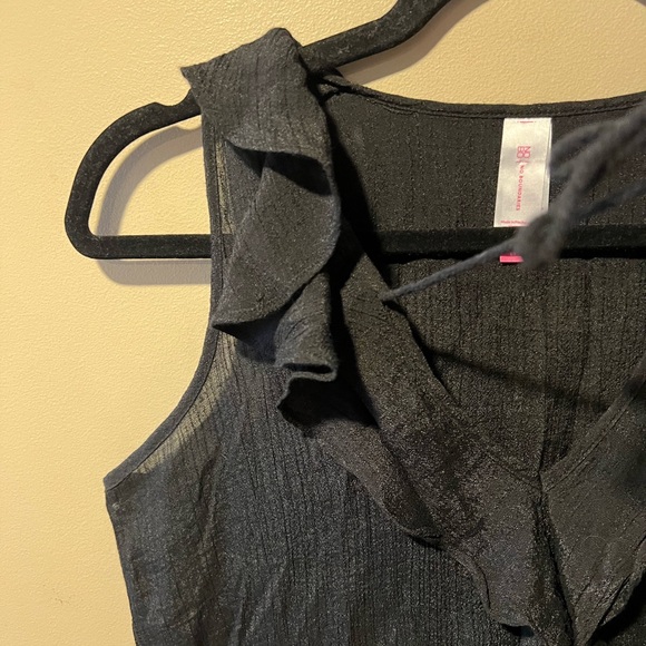 NO BO Black Sleeveless Top with Ruffles - Picture 6 of 12